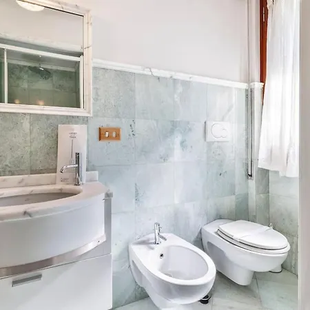 Quiete Villa,exclusive Garden In Dei Marmi 马尔米堡
