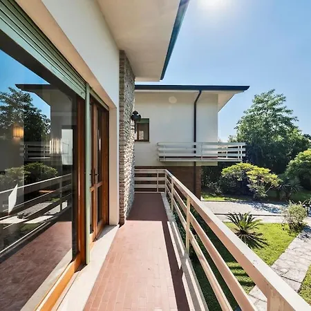 Quiete Villa,exclusive Garden In Dei Marmi 马尔米堡