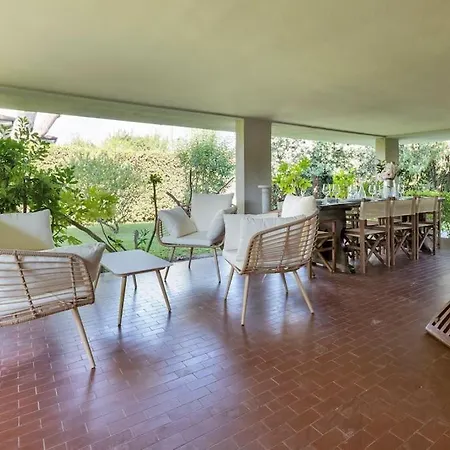 Quiete Villa,exclusive Garden In Dei Marmi 马尔米堡